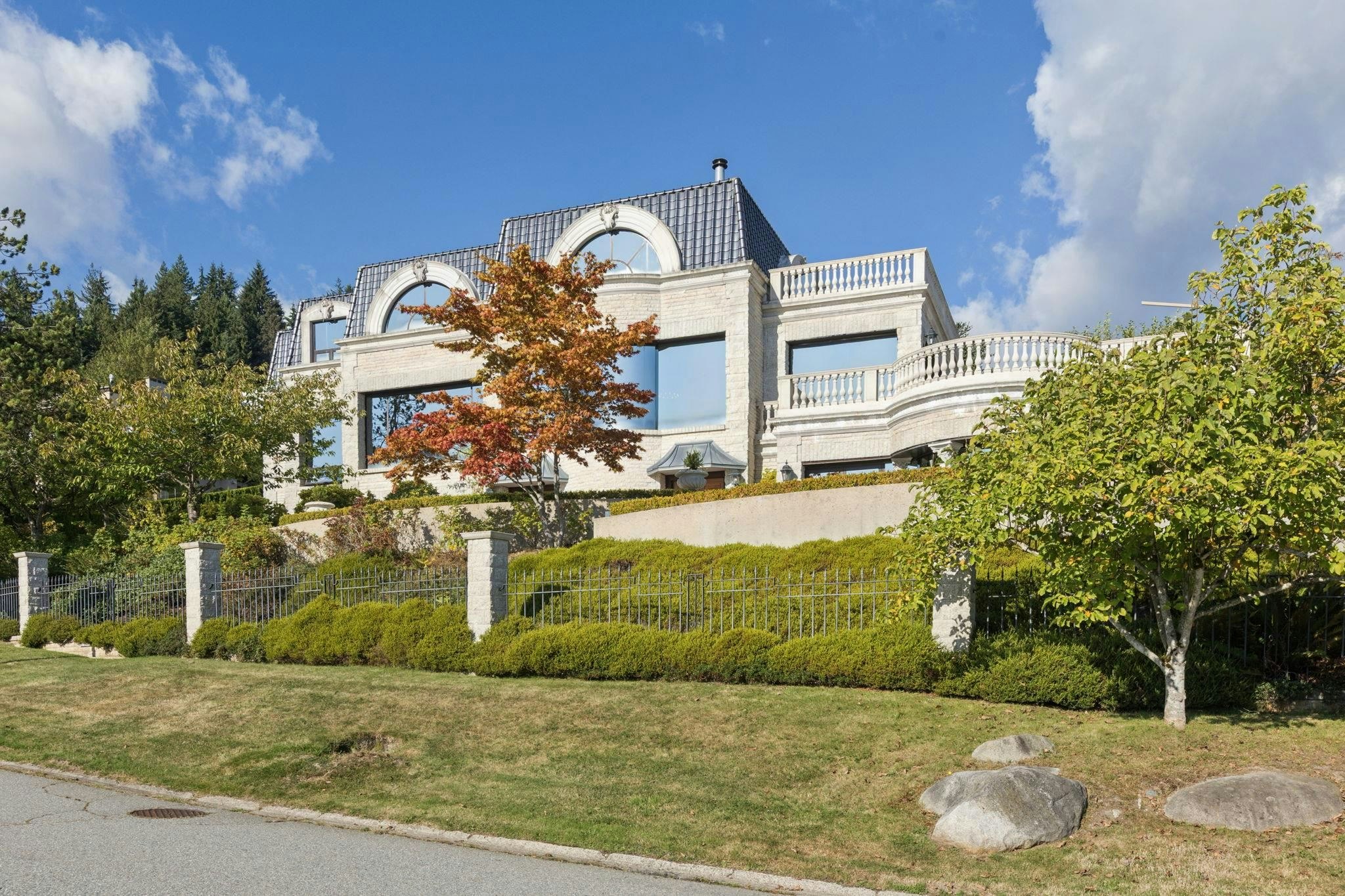 1471 Bramwell Road - 2