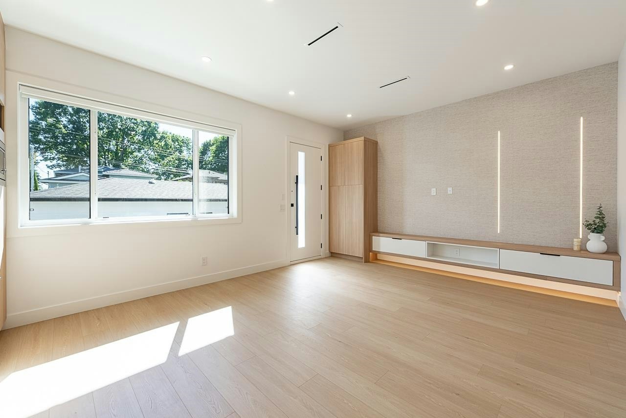 4-3940 Eton Street, Burnaby, BC, V5C 1J5 - 6