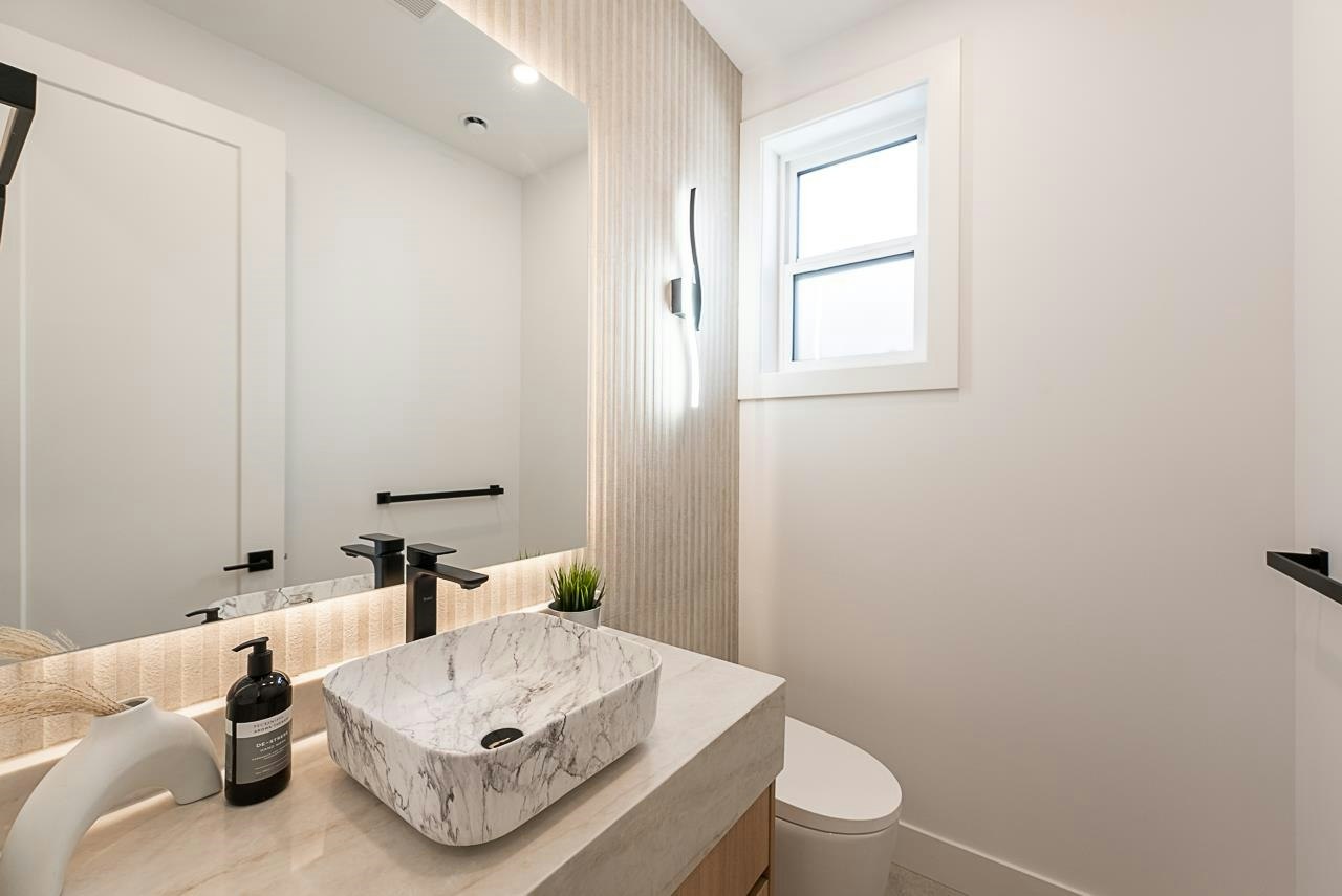 4-3940 Eton Street, Burnaby, BC, V5C 1J5 - 8