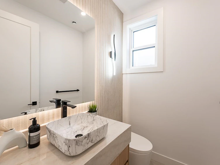 4-3940 Eton Street, Burnaby, BC, V5C 1J5 - 8