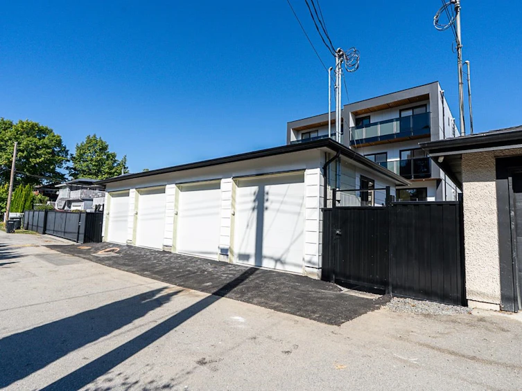 4-3940 Eton Street, Burnaby, BC, V5C 1J5 - 32