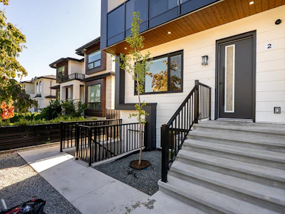 2-3940 Eton Street - 2