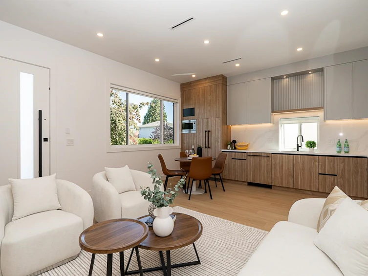2-3940 Eton Street, Burnaby, BC, V5C 1J5 - 5