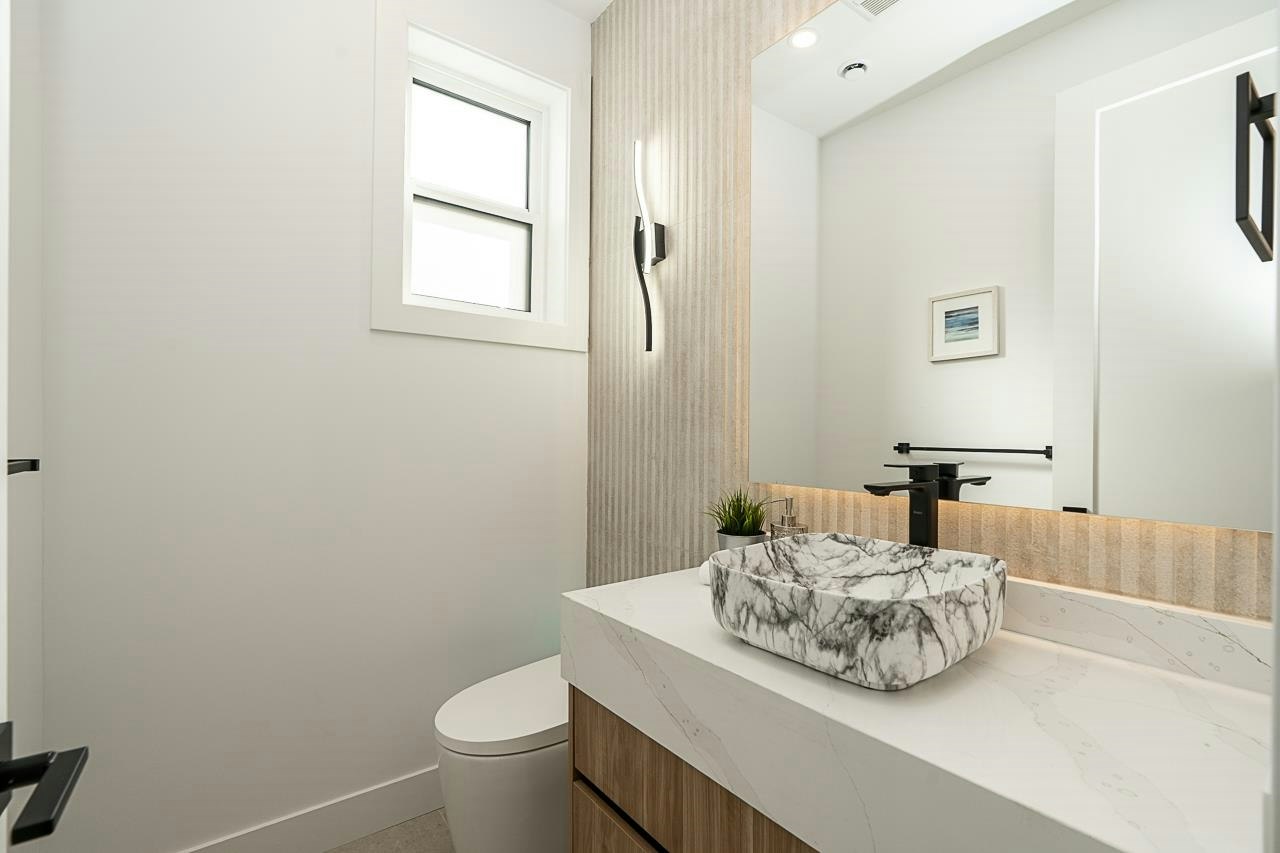 2-3940 Eton Street, Burnaby, BC, V5C 1J5 - 8
