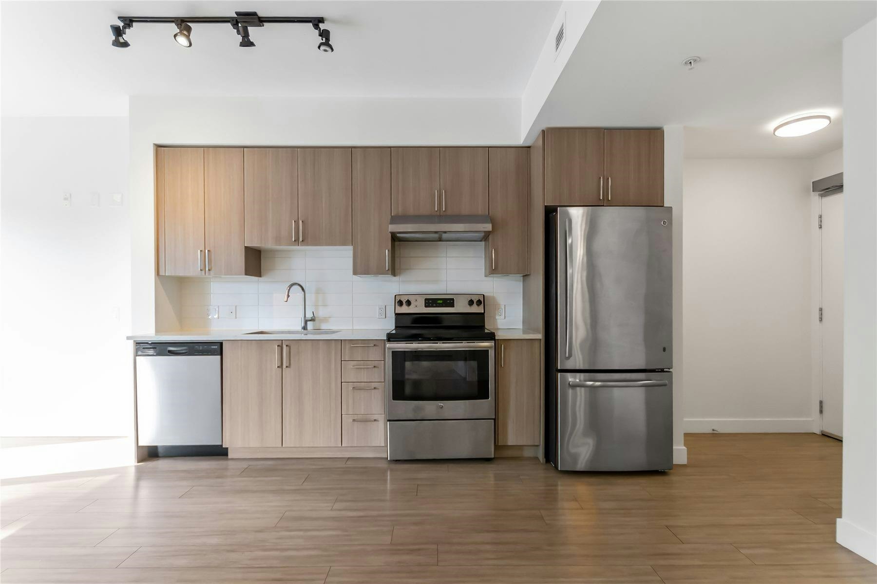 206-3365 E 4th Avenue, Vancouver, BC, V5M 1L7 - 7