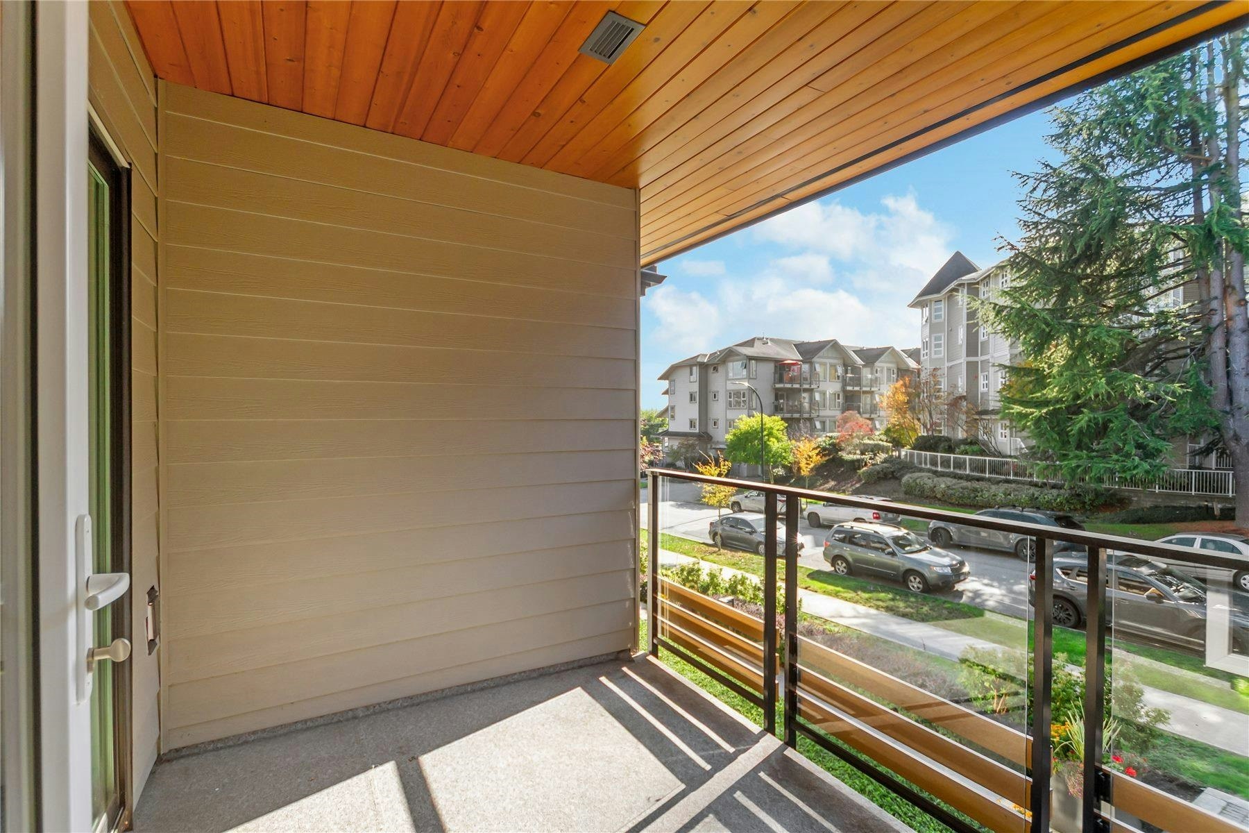 206-3365 E 4th Avenue, Vancouver, BC, V5M 1L7 - 10