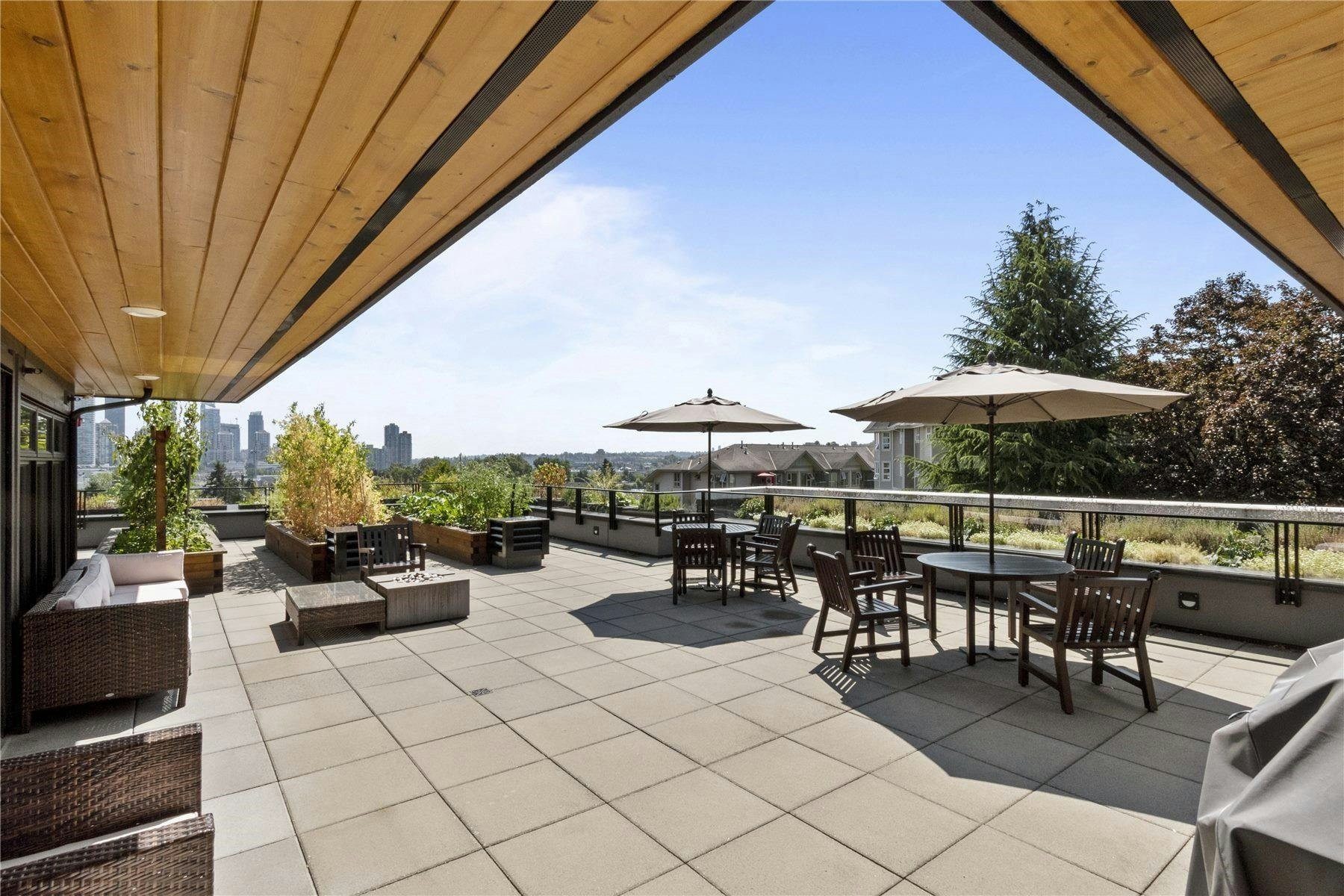 206-3365 E 4th Avenue, Vancouver, BC, V5M 1L7 - 20