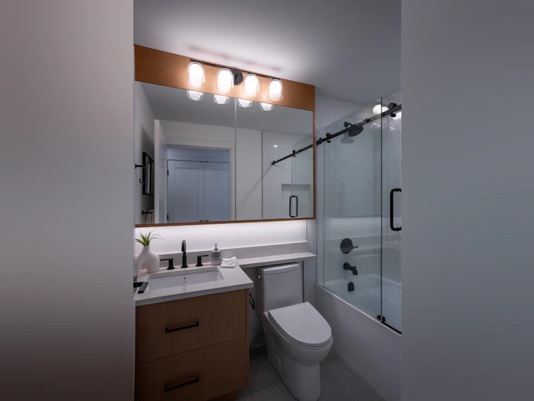 1-356 E 40th Avenue, Vancouver, BC, V5W 1L9 - 21