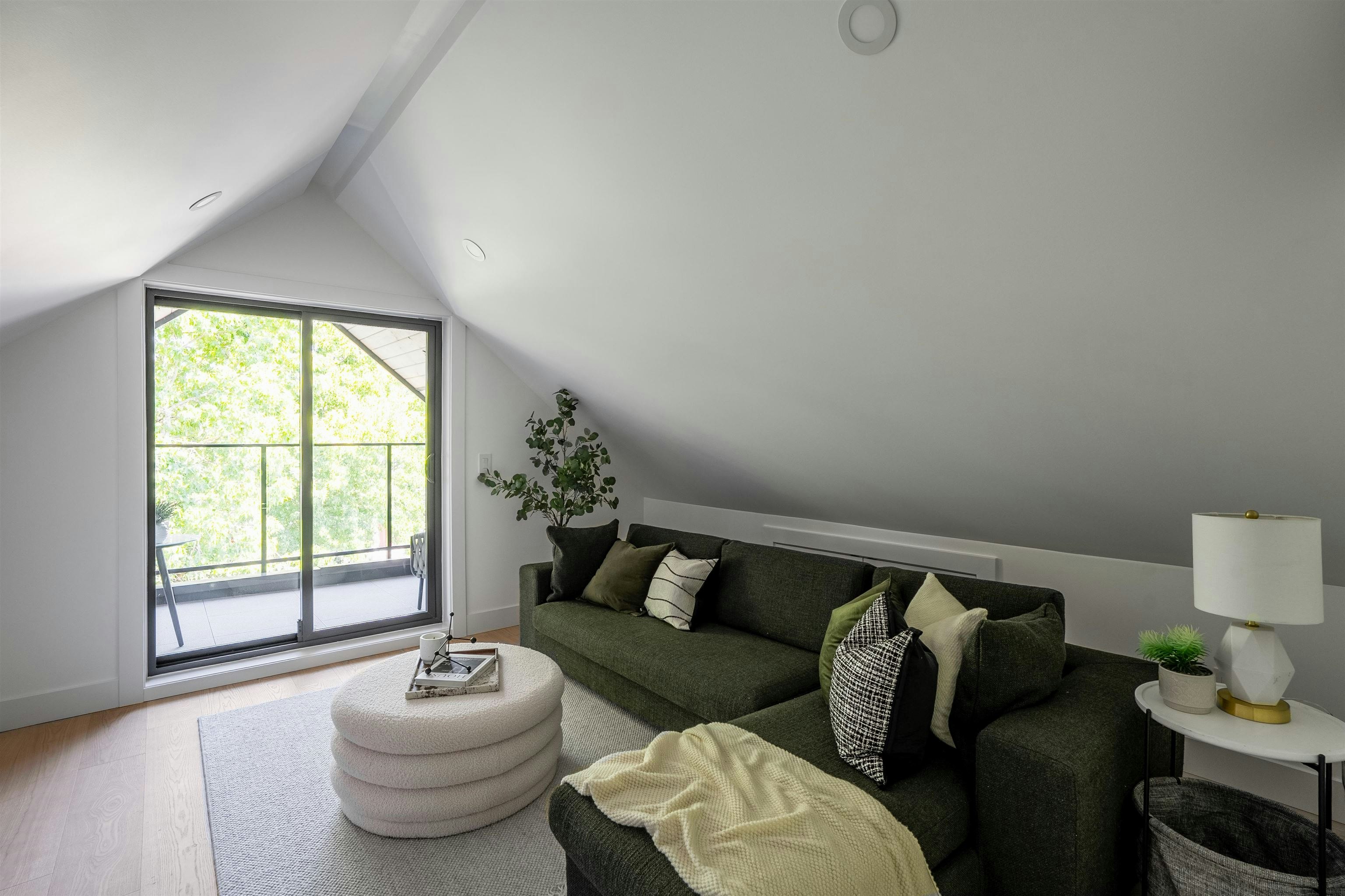 1-356 E 40th Avenue, Vancouver, BC, V5W 1L9 - 22