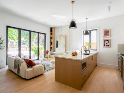 1-356 E 40th Avenue - 5