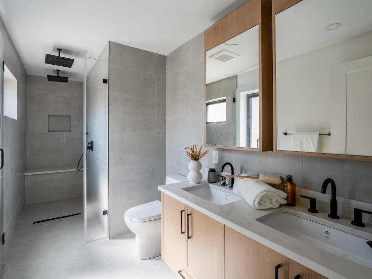 1-356 E 40th Avenue, Vancouver, BC, V5W 1L9 - 15
