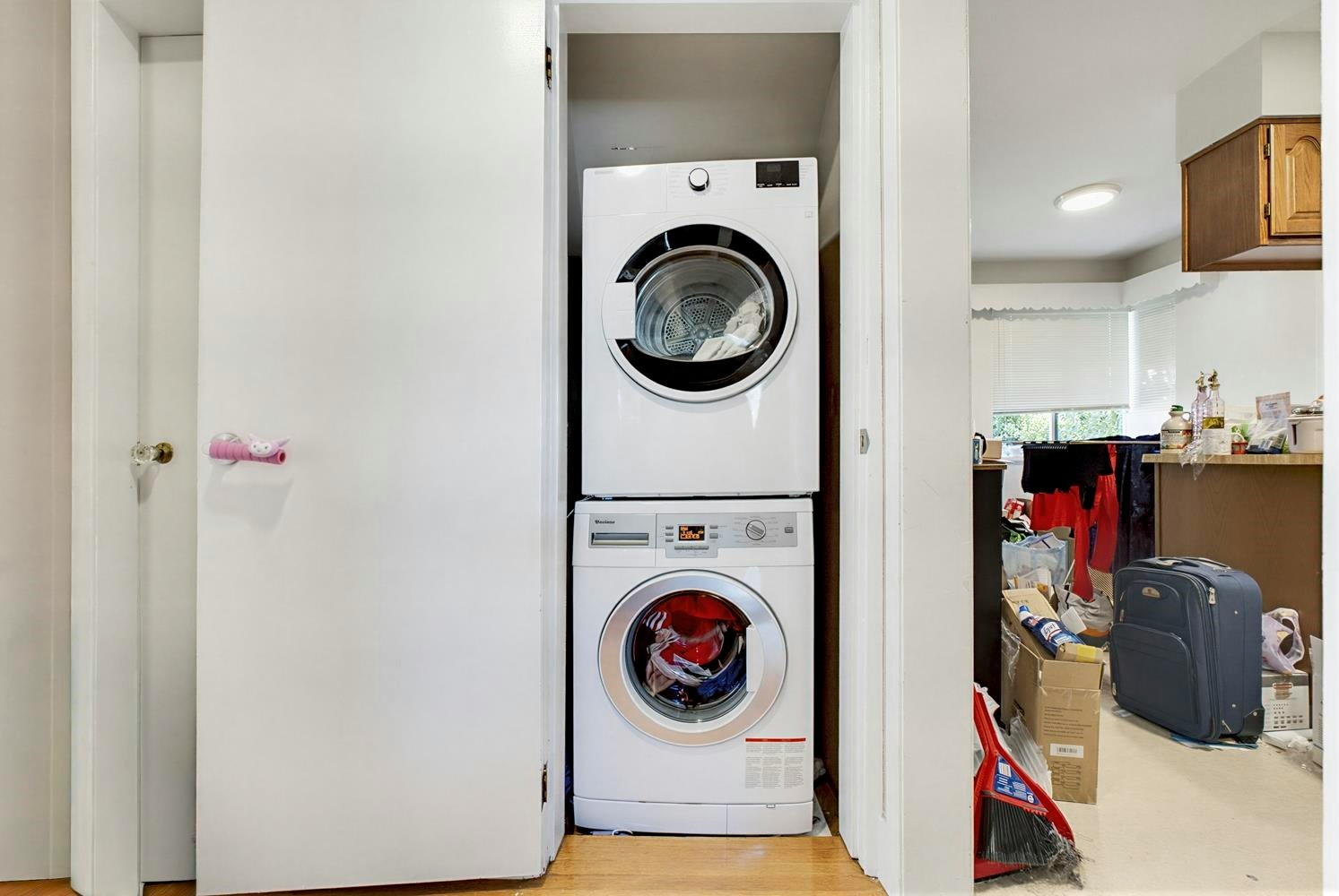 1280 E 27th Avenue, Vancouver, BC, V5V 2L8 - 10