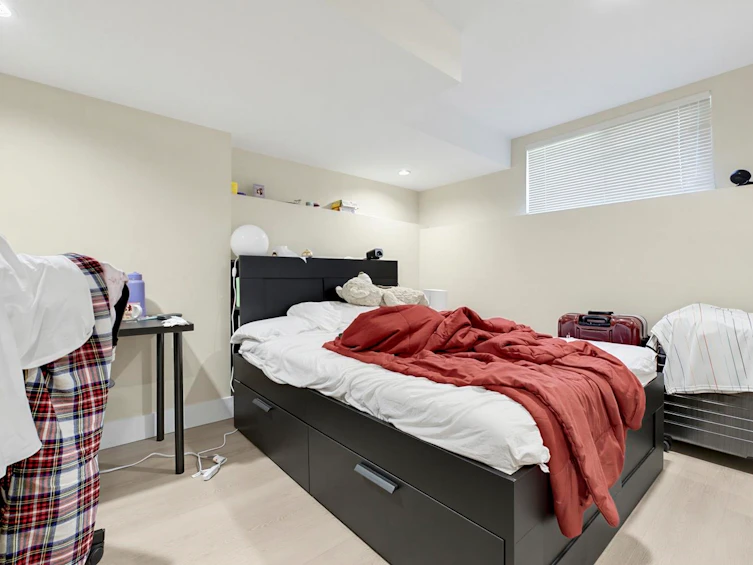 1280 E 27th Avenue, Vancouver, BC, V5V 2L8 - 19