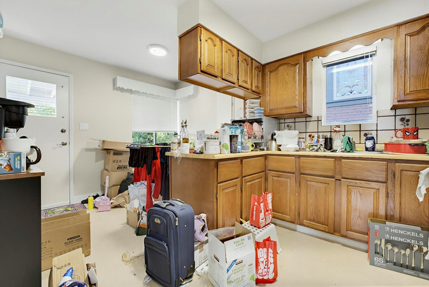 1280 E 27th Avenue, Vancouver, BC, V5V 2L8 - 5