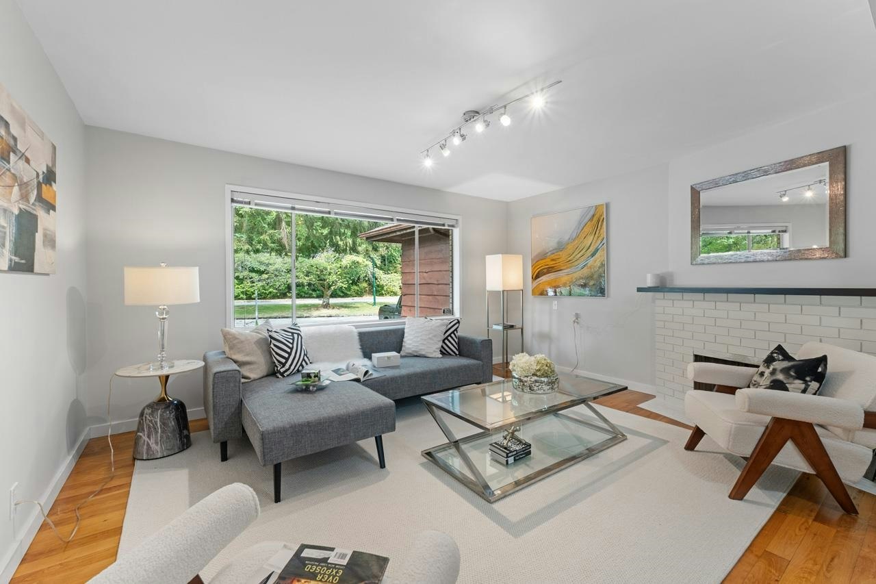 5670 Kullahun Drive, Vancouver, BC, V6N 2E5 - 5