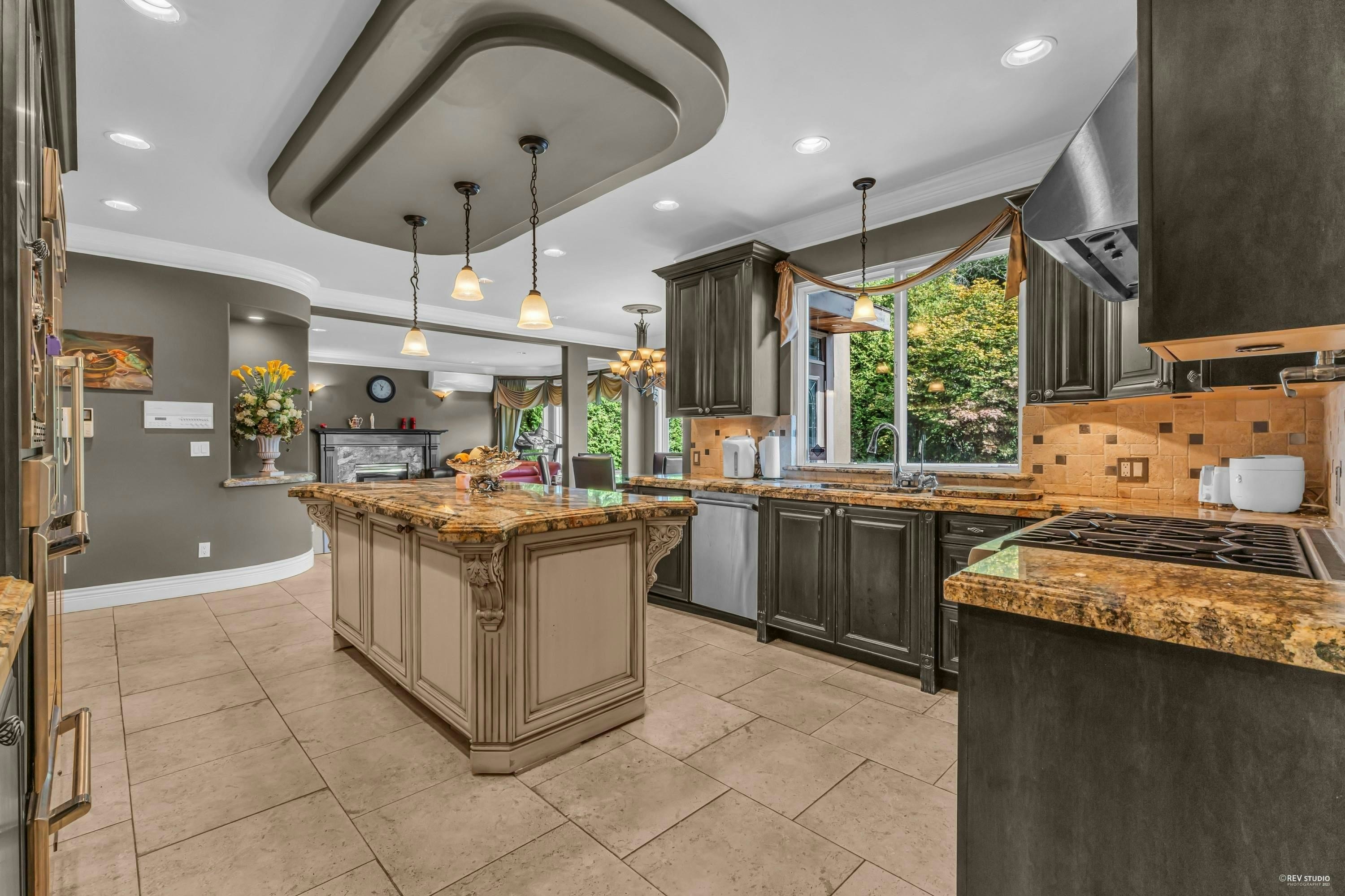 1729 Hampton Dr, Coquitlam, BC, V3E 3C9 - 14