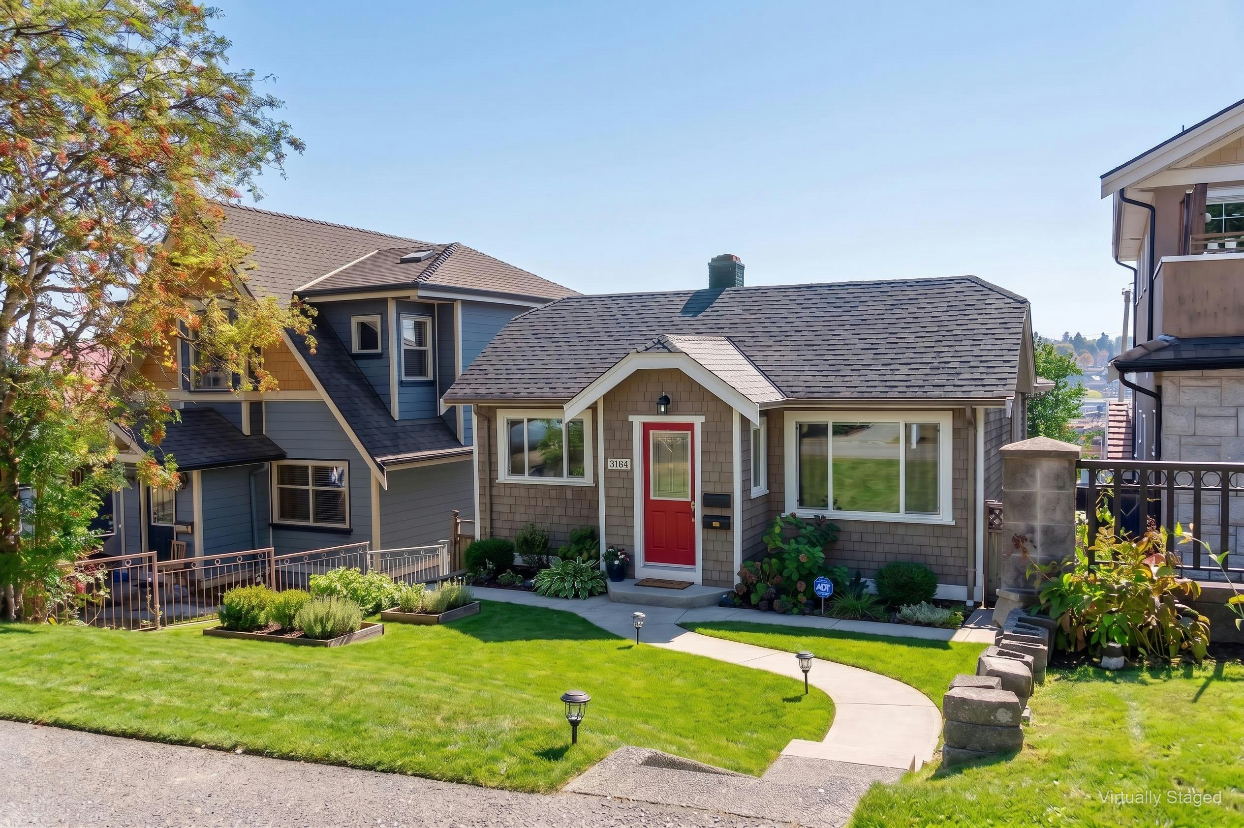 3184 E 8th Avenue, Vancouver, BC, V5M 1X6