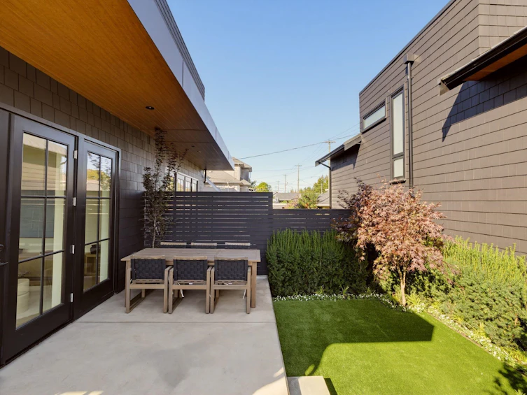 1-3185 Vine Street, Vancouver, BC, V6K 3B5 - 23
