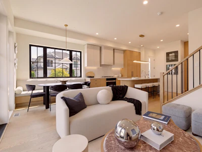 2-3185 Vine Street - 2