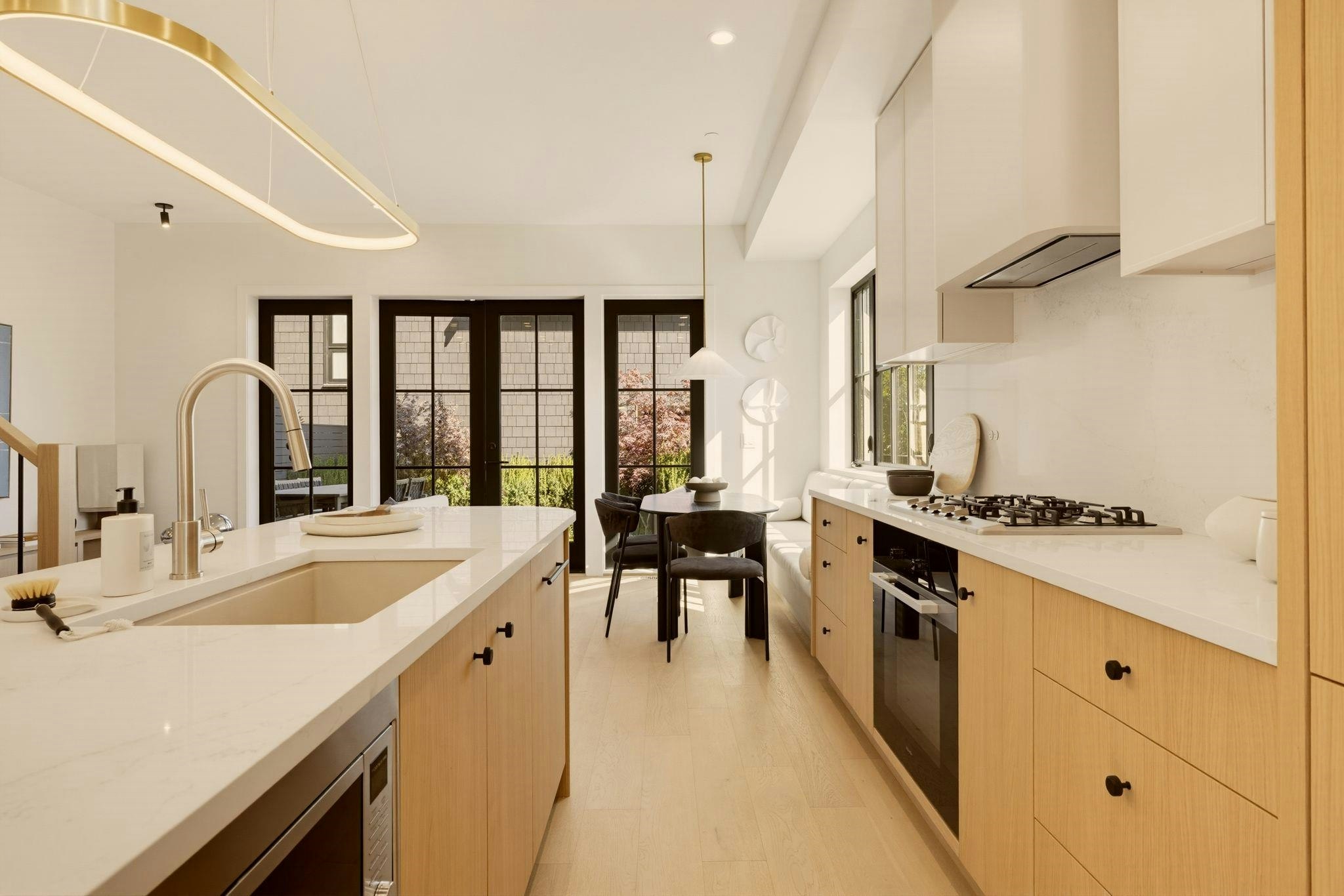 2-3185 Vine Street, Vancouver, BC, V6K 3B5 - 8