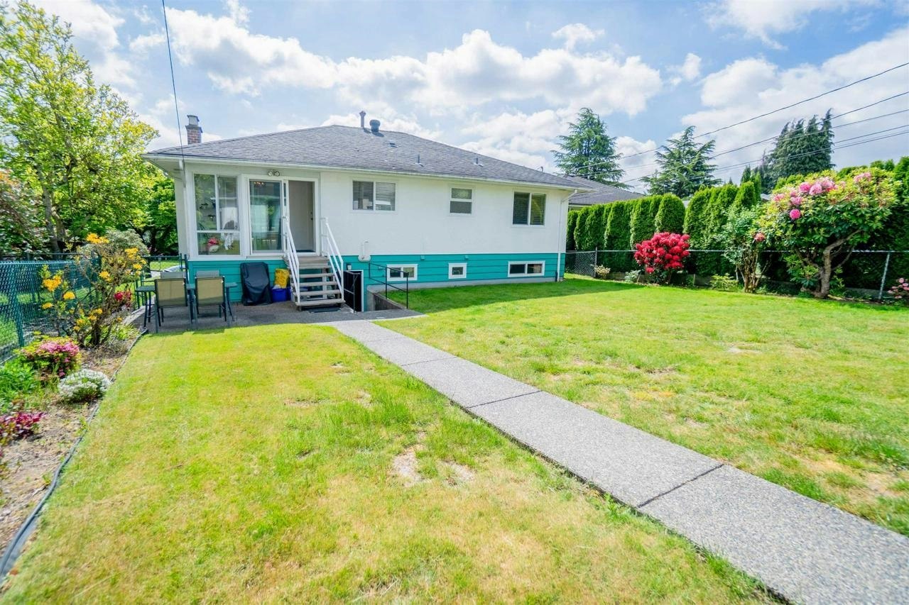 7895 Elliott Street, Vancouver, BC, V5S 2P1 - 2