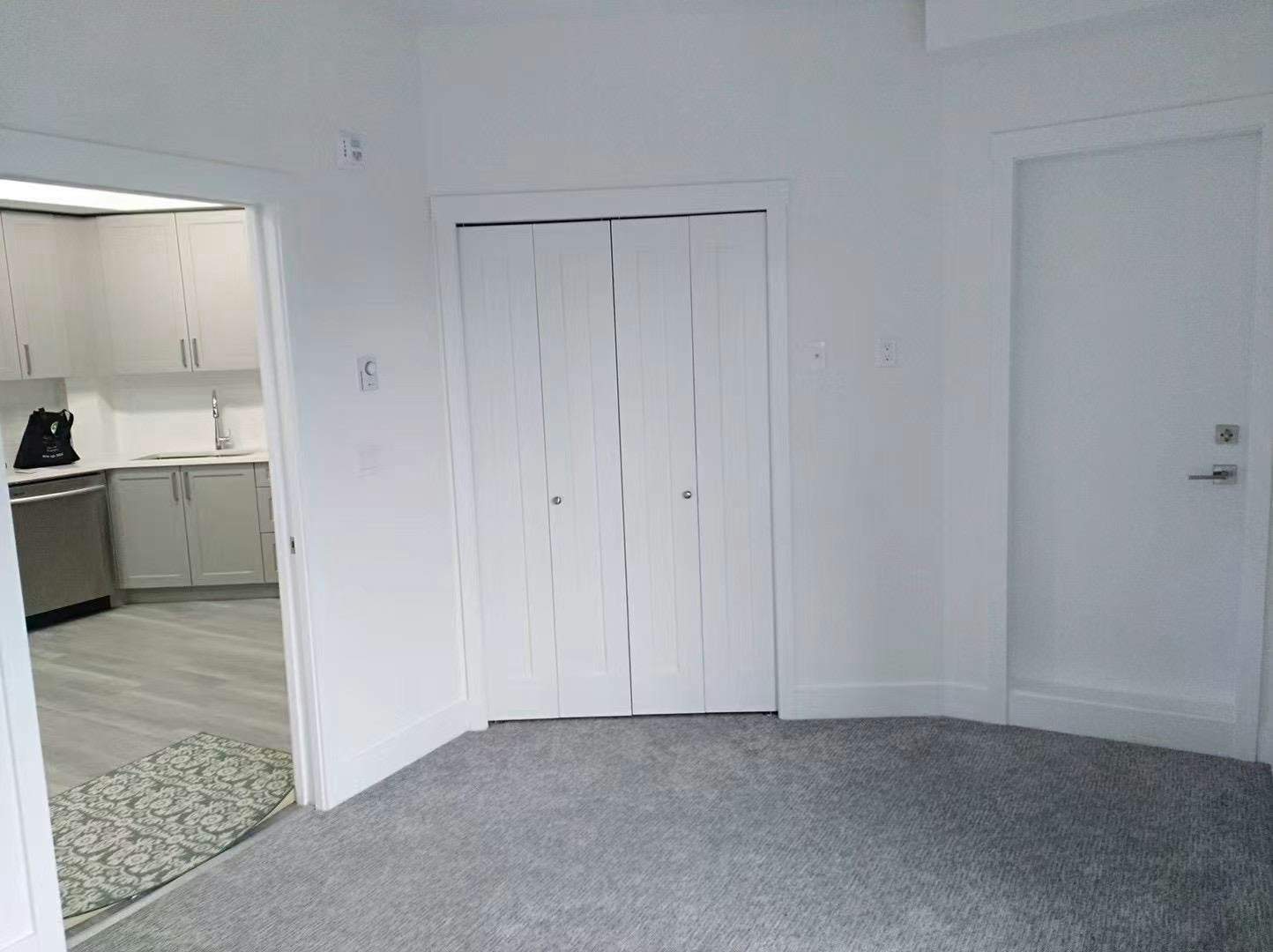 5xx-9689 140 Street, Surrey, BC, V3T 0P3 - 7