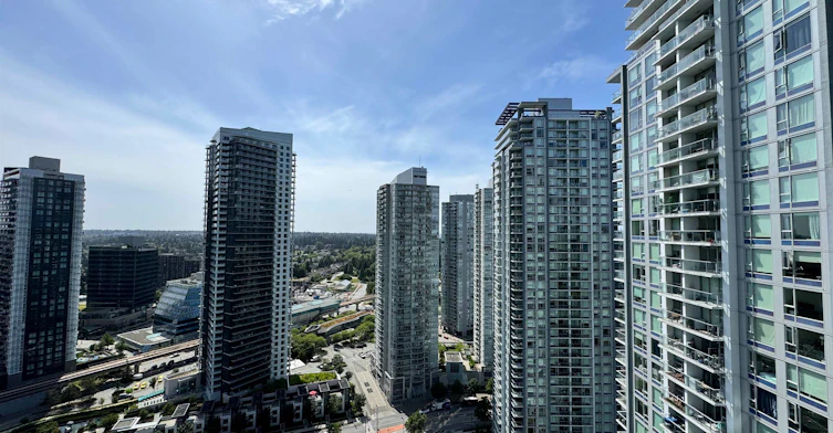 2708-13768 100 Avenue, Surrey, BC, V3T 0V2 - 12