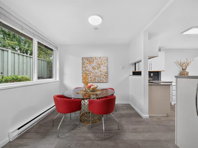 1-7600 Francis Road - 5