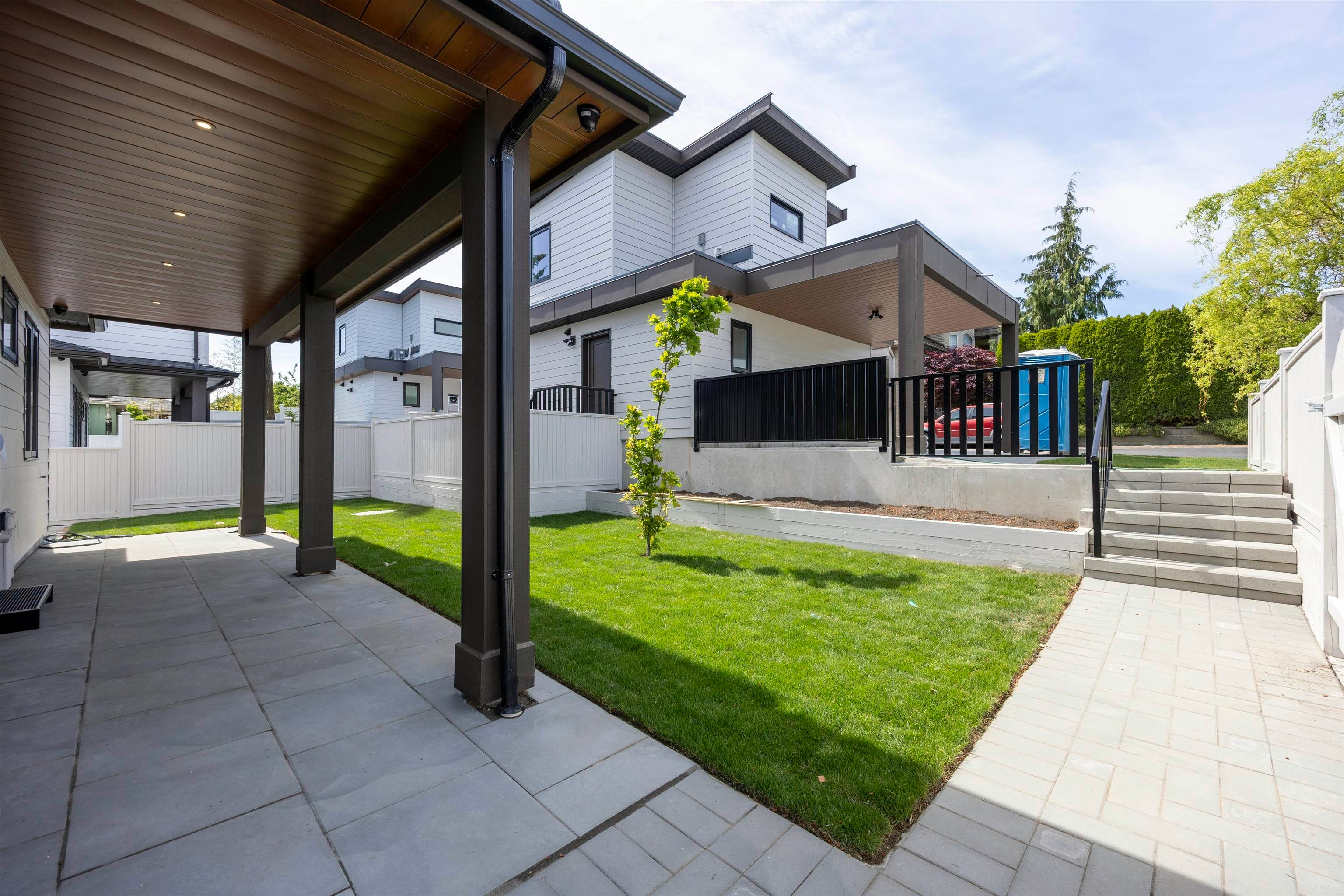 217 E Eighth Avenue - 3