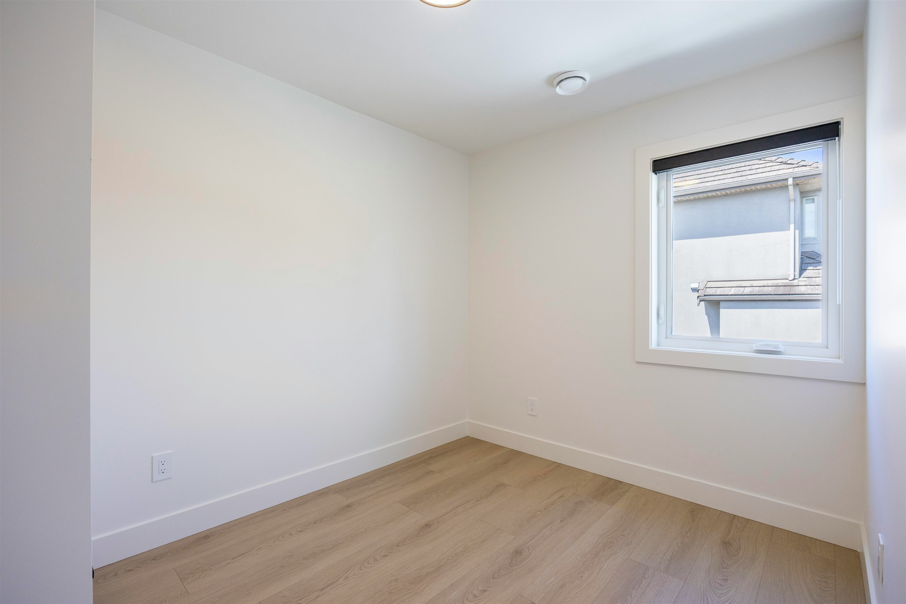 217 E Eighth Avenue, New Westminster, BC, V3L 4K1 - 29