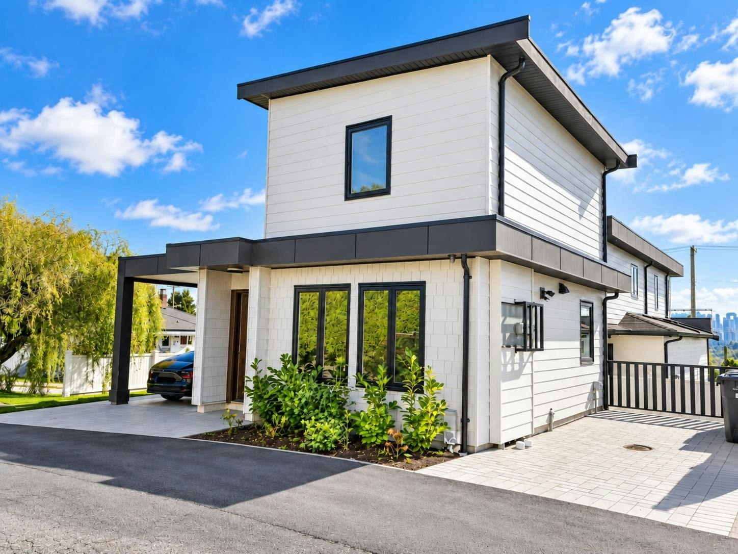 217 E Eighth Avenue, New Westminster, BC, V3L 4K1 - 4