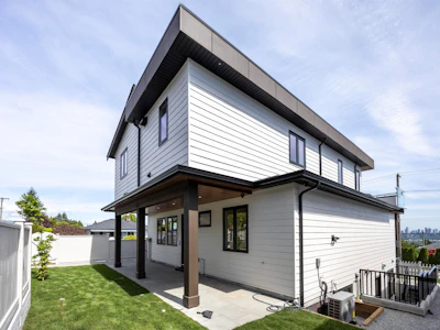 217 E Eighth Avenue - 2