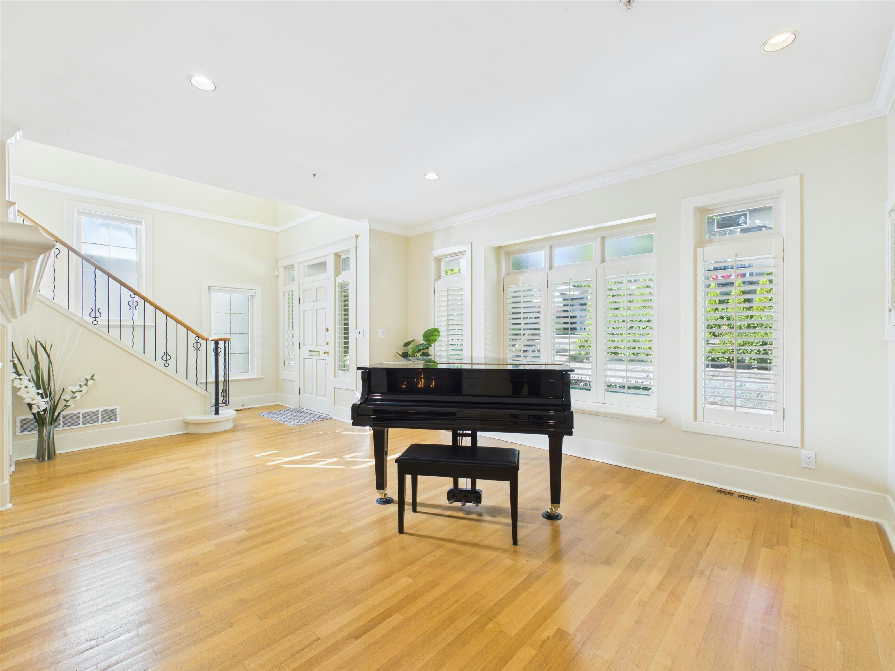 4420 Collingwood Street - 2