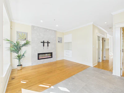 4420 Collingwood Street - 5