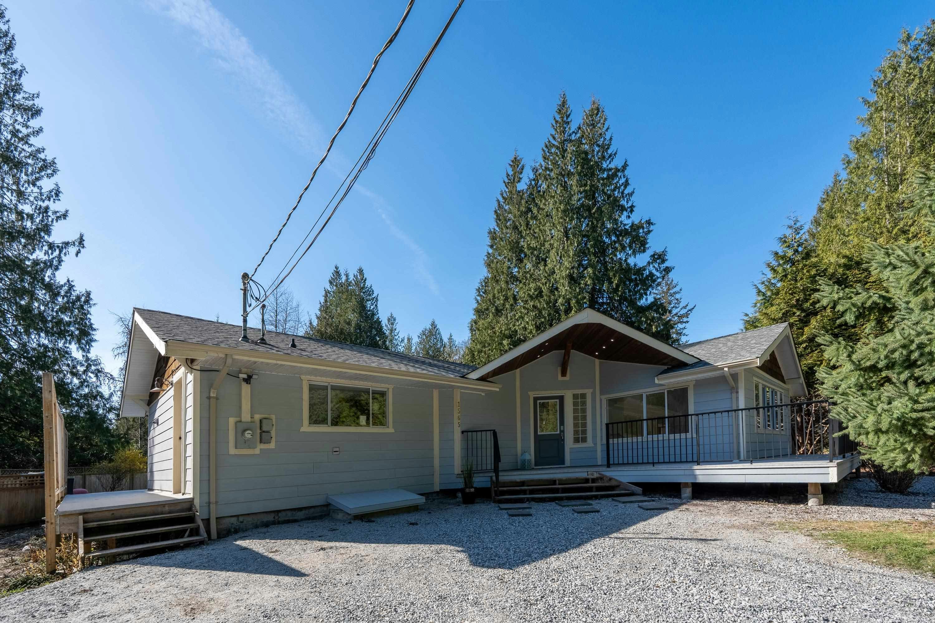 1565 B Jack Road, Roberts Creek, BC, V7Z 0A1 - 24