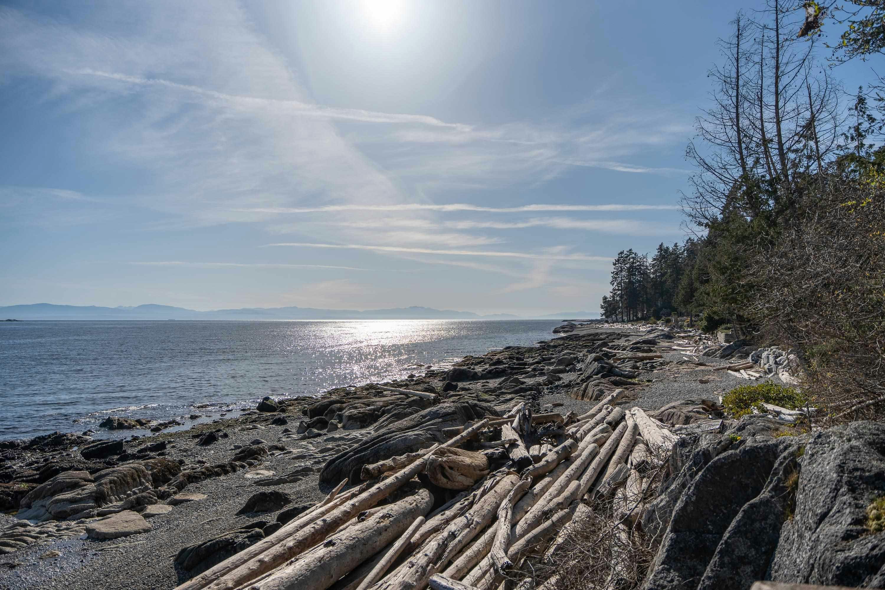 1565 B Jack Road, Roberts Creek, BC, V7Z 0A1 - 39