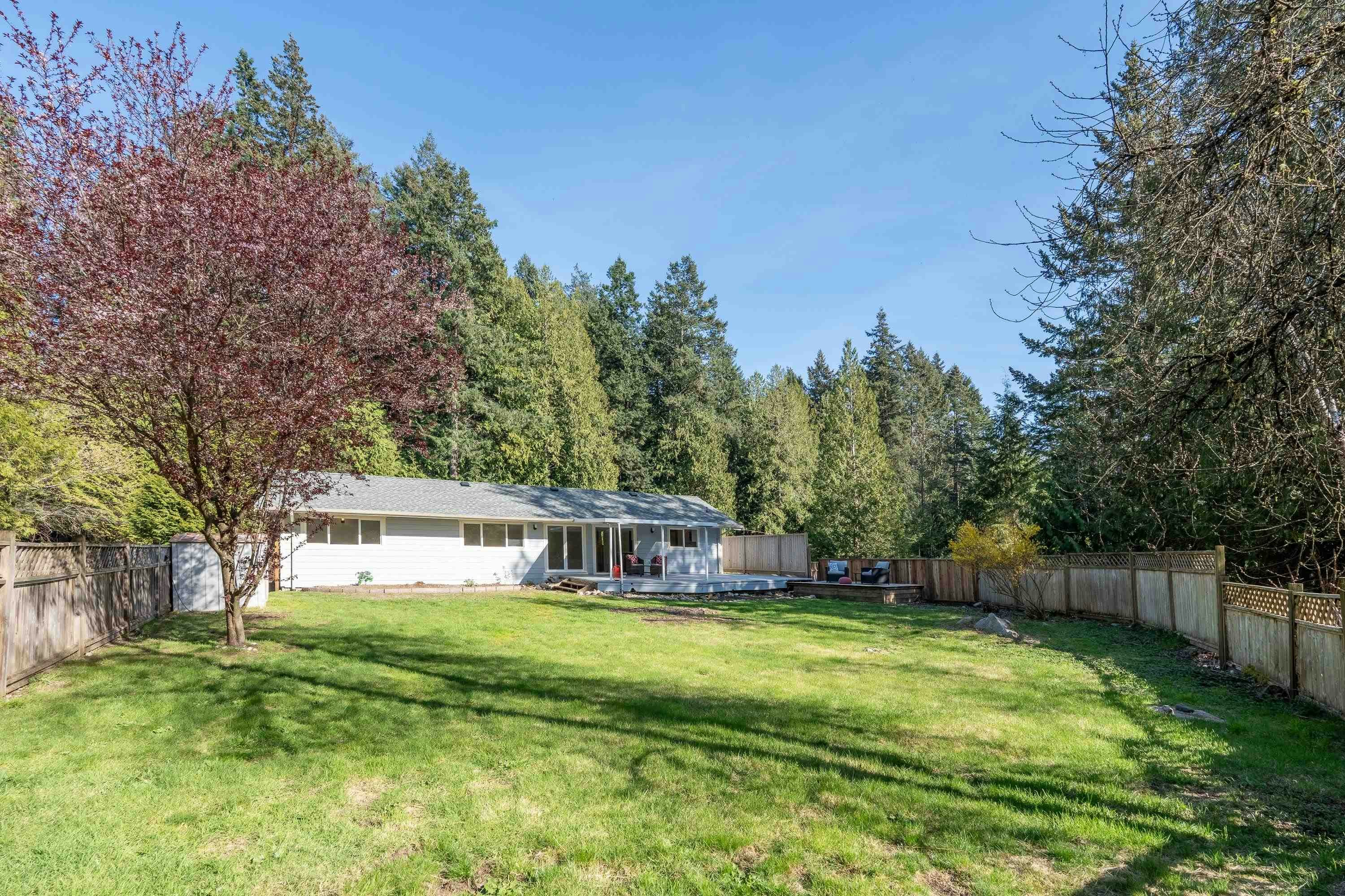 1565 B Jack Road, Roberts Creek, BC, V7Z 0A1 - 25