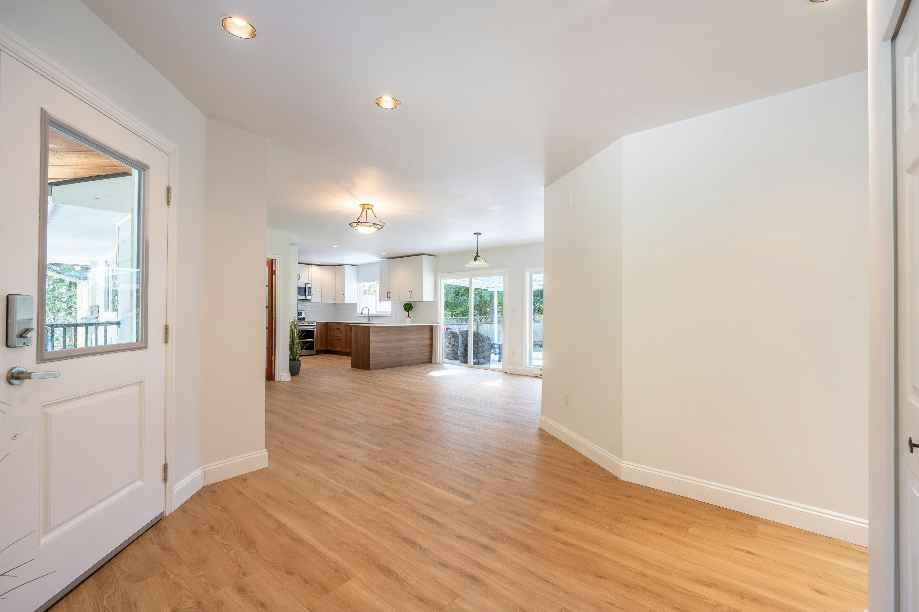 1565 B Jack Road, Roberts Creek, BC, V7Z 0A1 - 12