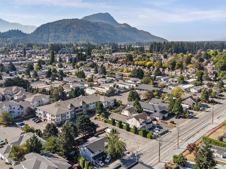45708 Watson Road, Chilliwack, BC, V2R 4E2 - 11