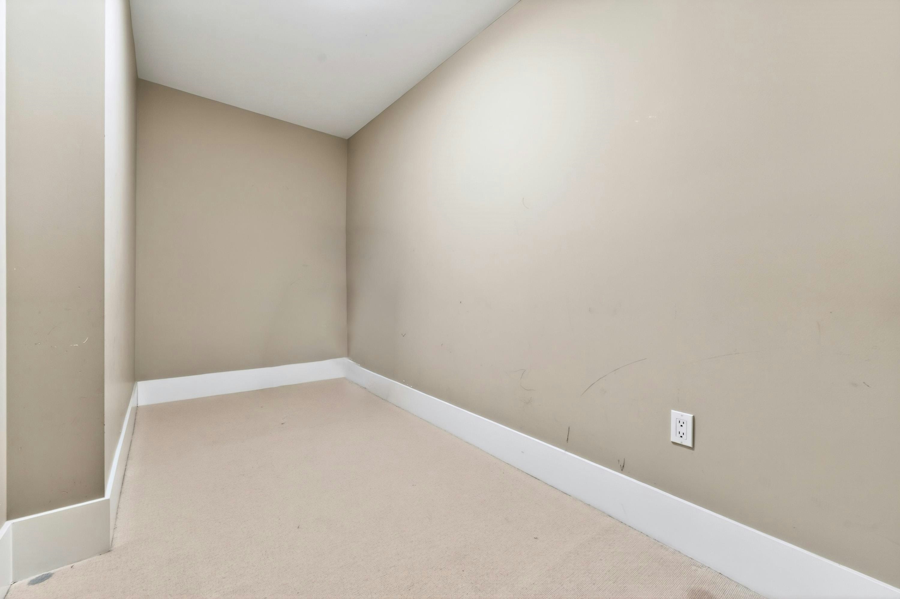 7523 Yukon Street, Vancouver, BC, V5X 2Y4 - 11