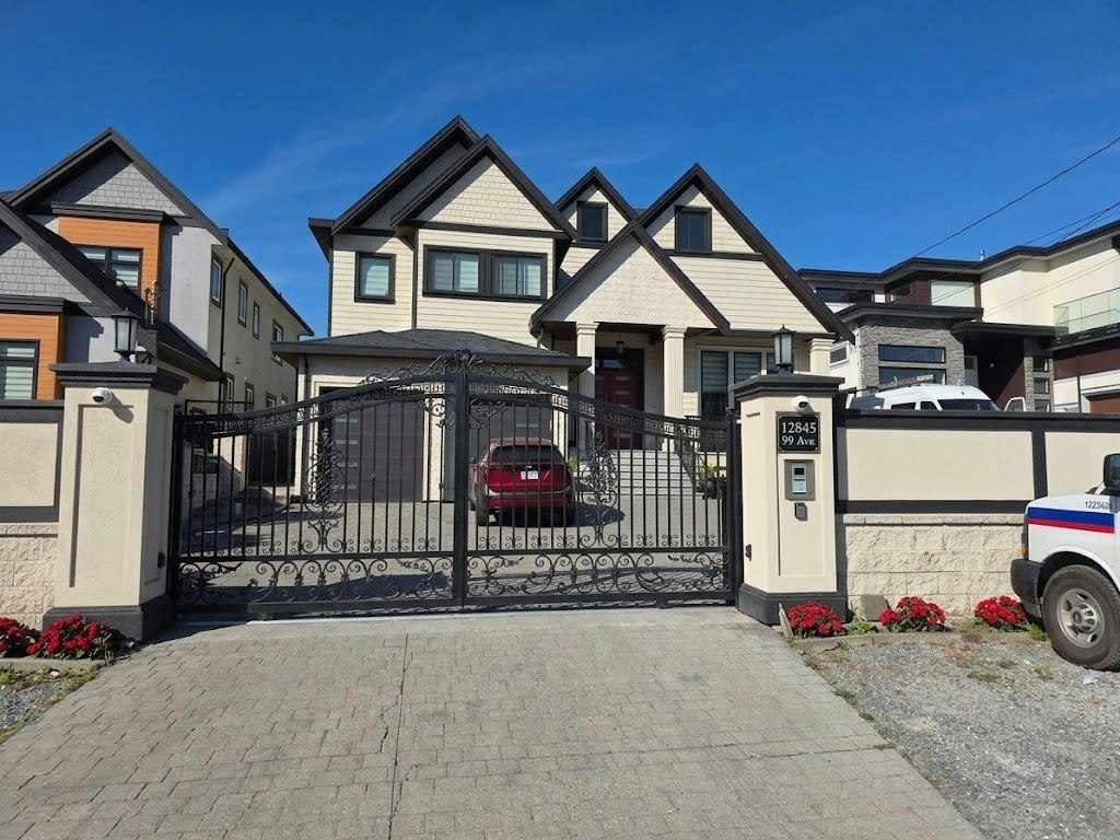 12845 99 Avenue, Surrey, BC, V3T 1E6