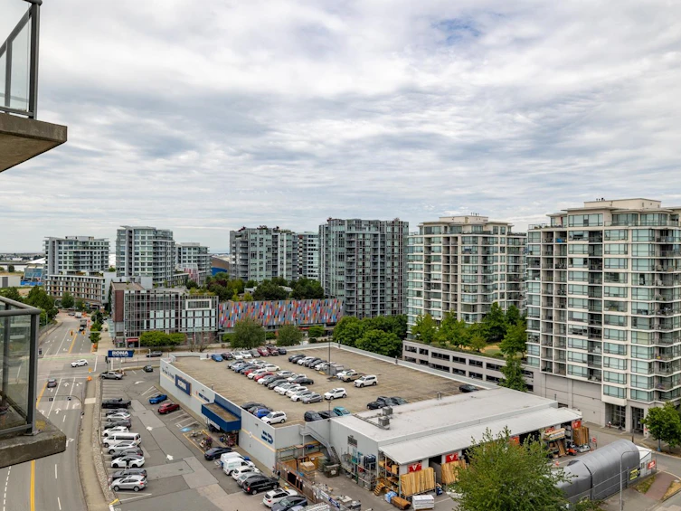 1507-7360 Elmbridge Way, Richmond, BC, V6X 0A5