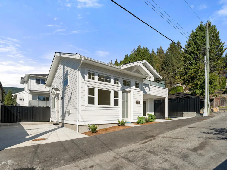 361 E 22nd Street, North Vancouver, BC, V7L 3C8 - 33