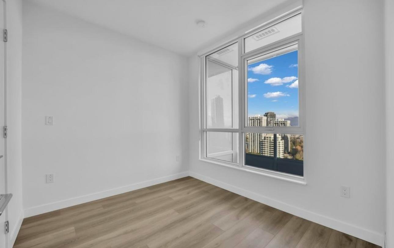 6087 Wilson Avenue, Burnaby, BC, V5H 0M1 - 6