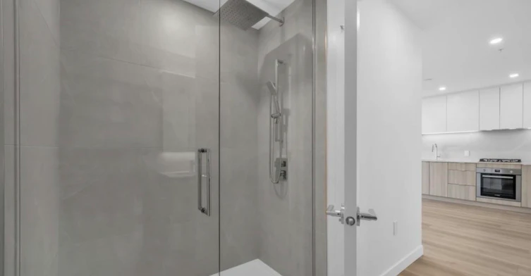 6087 Wilson Avenue, Burnaby, BC, V5H 0M1 - 8