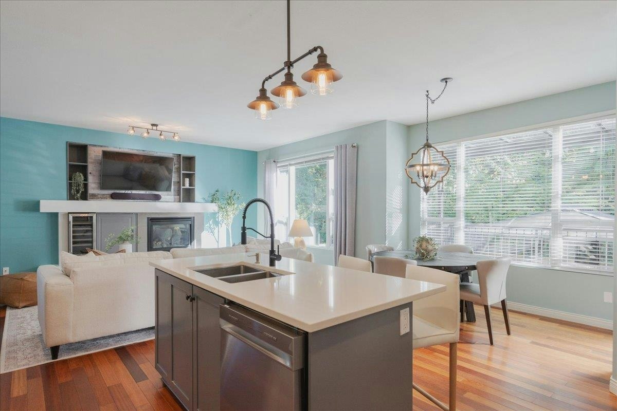 24330 100b Avenue, Maple Ridge, BC, V2W 1X3 - 13
