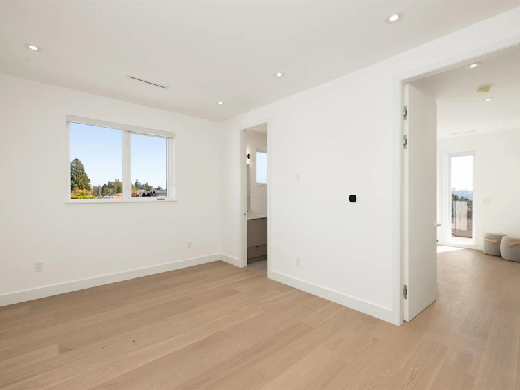 2-6503 Winch Street, Burnaby, BC, V5B 2L5 - 23