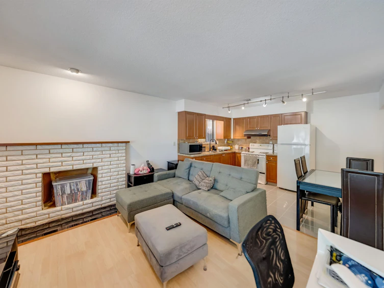 3056 E 28th Avenue, Vancouver, BC, V5R 1S5 - 27
