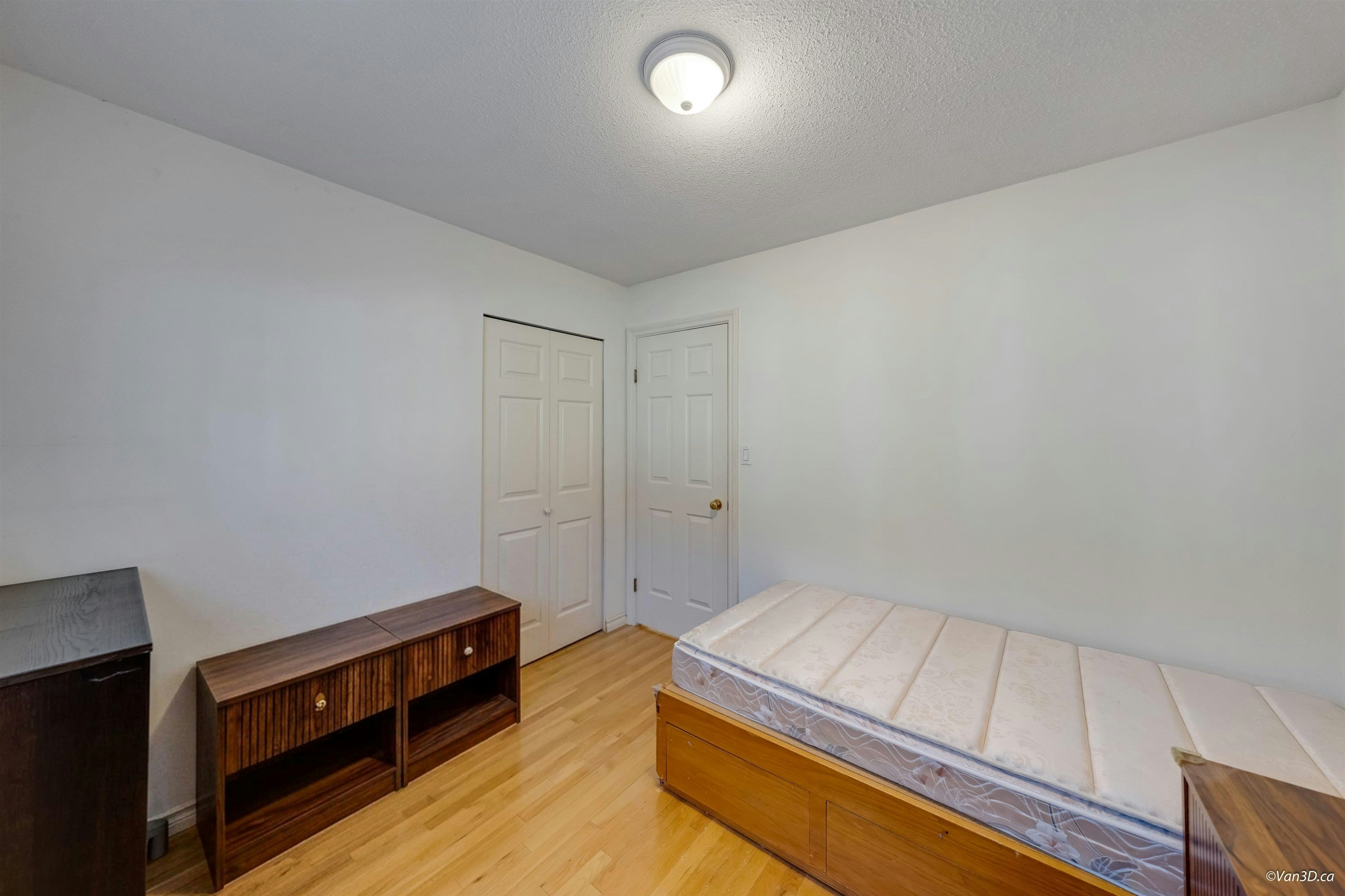 3056 E 28th Avenue, Vancouver, BC, V5R 1S5 - 17