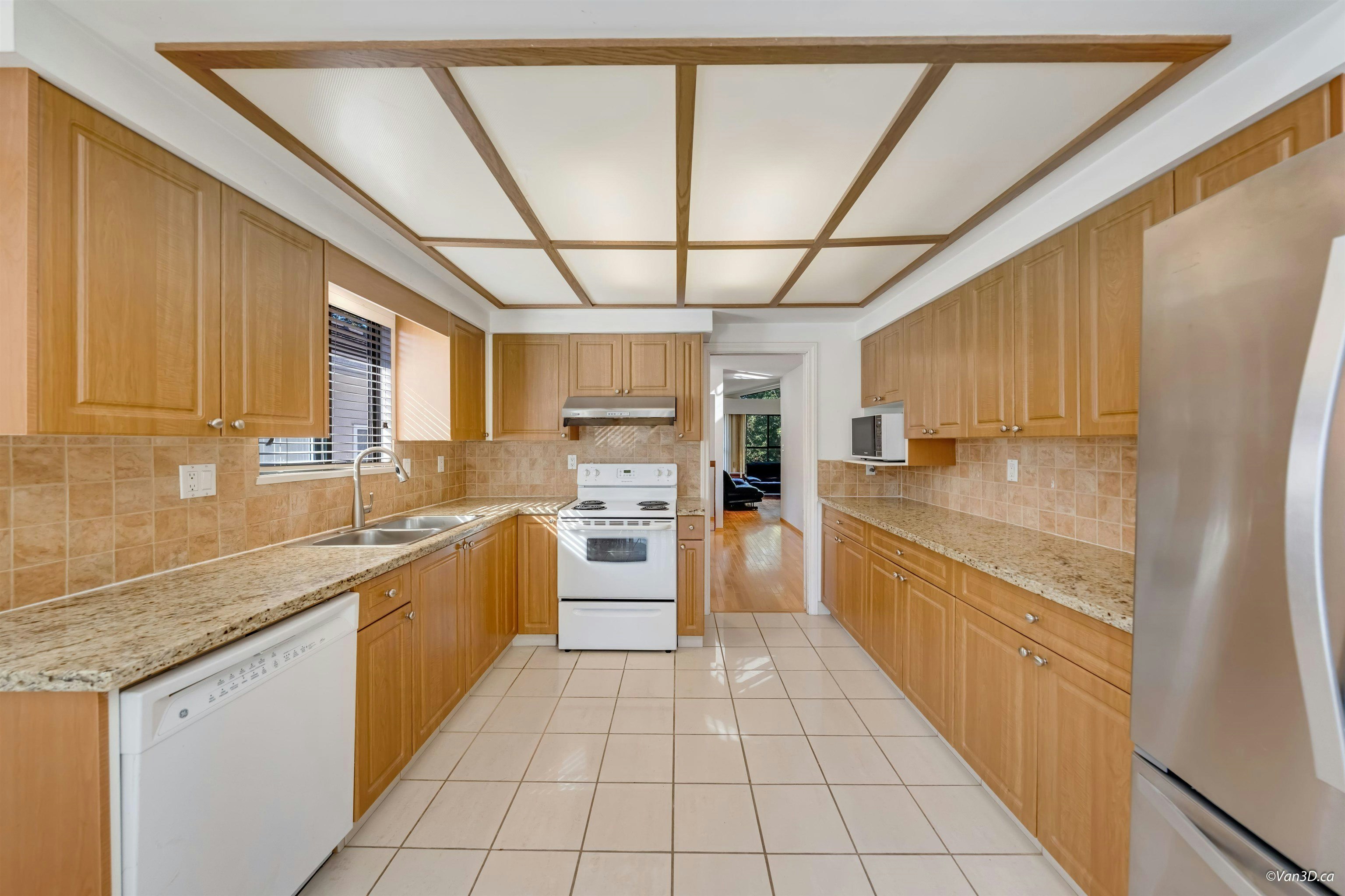 3056 E 28th Avenue - 3
